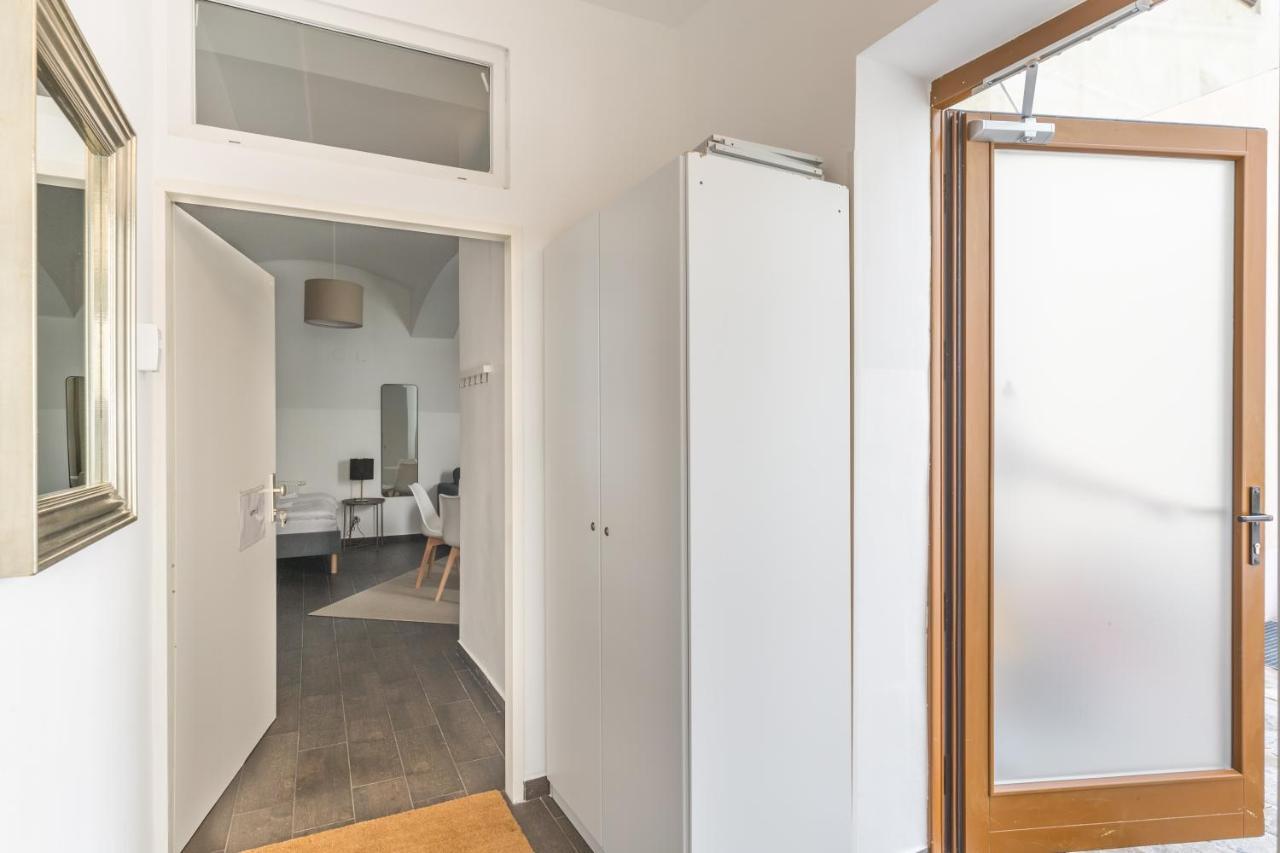 Free Parking I 458 Mbitwifi I Kingsize Bed Apartment Wina Bagian luar foto